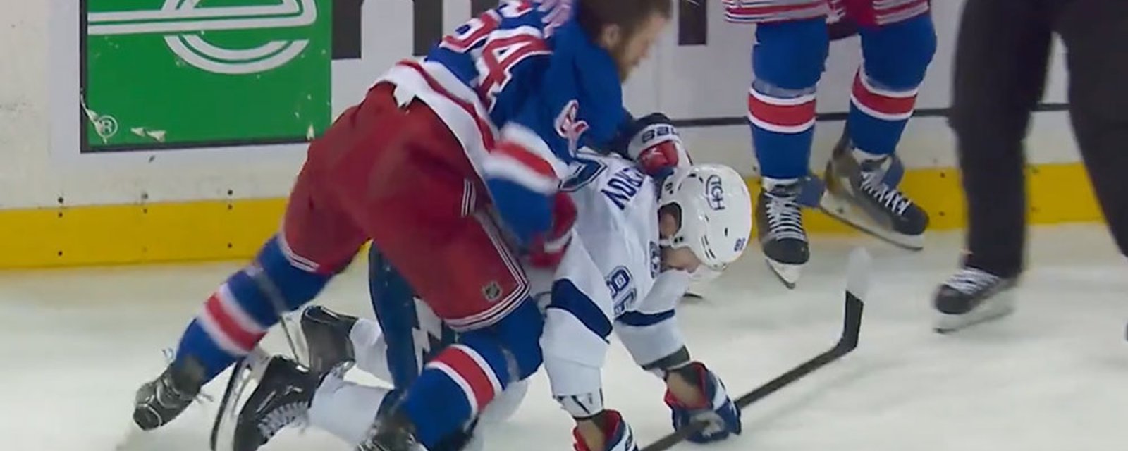 Kucherov drives Motte's face into the ice, Motte gets up and clubs him back