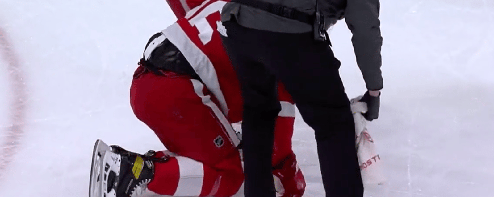 VIDEO: Jake Walman hurt after major collision 