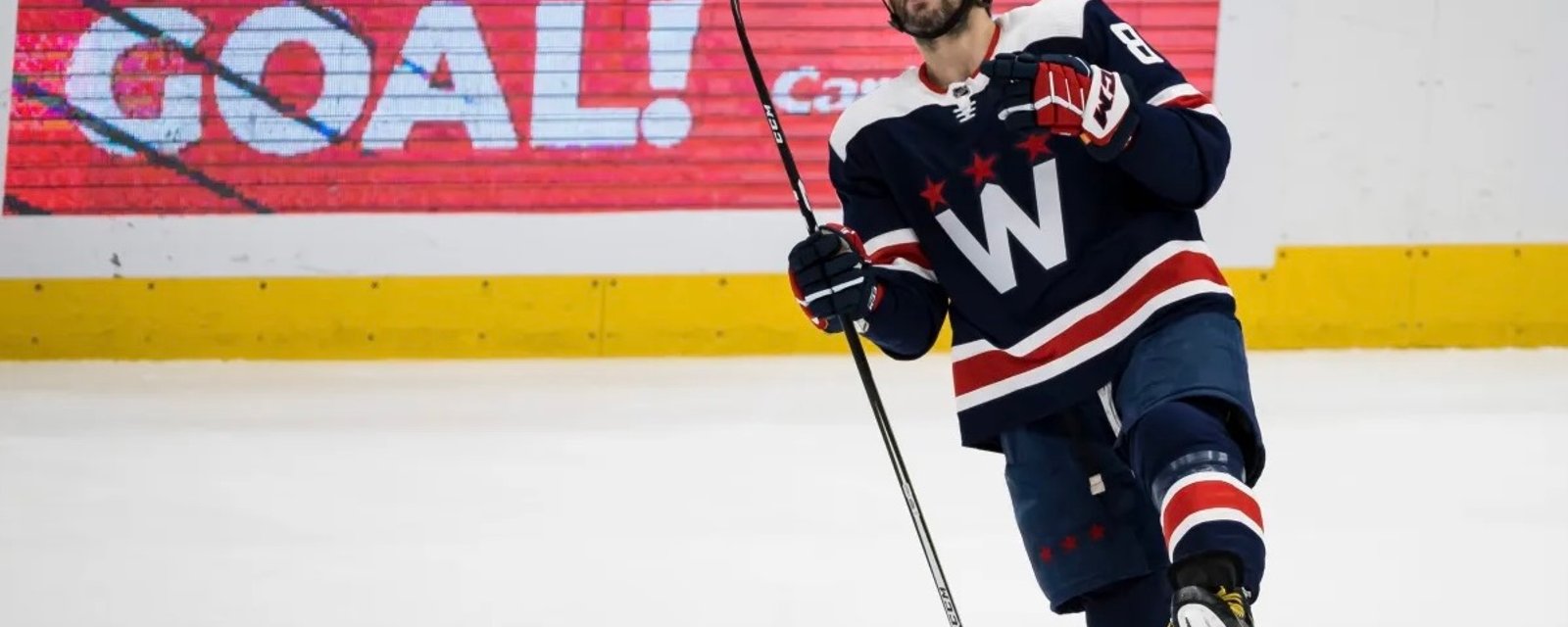 Ovechkin scores twice in under a minute.