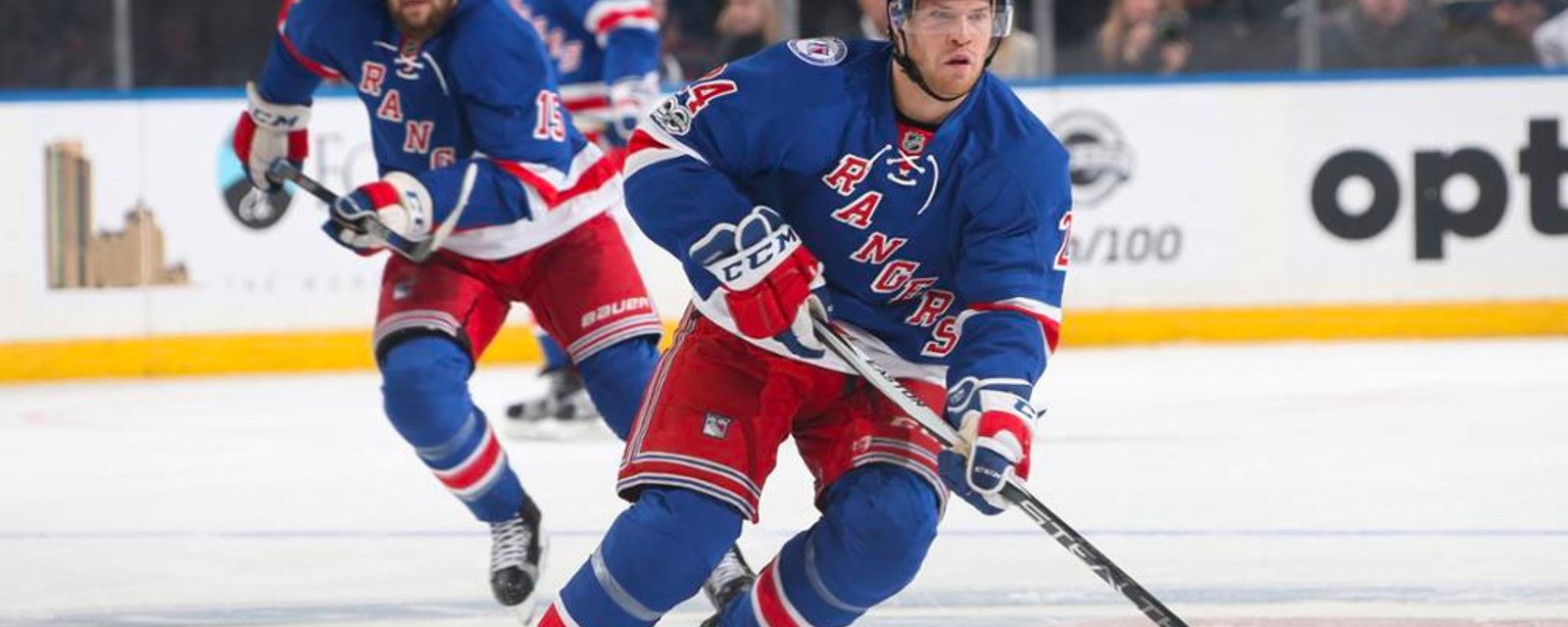 Former Rangers, Sens and Knights forward Oscar Lindberg signs a new contract