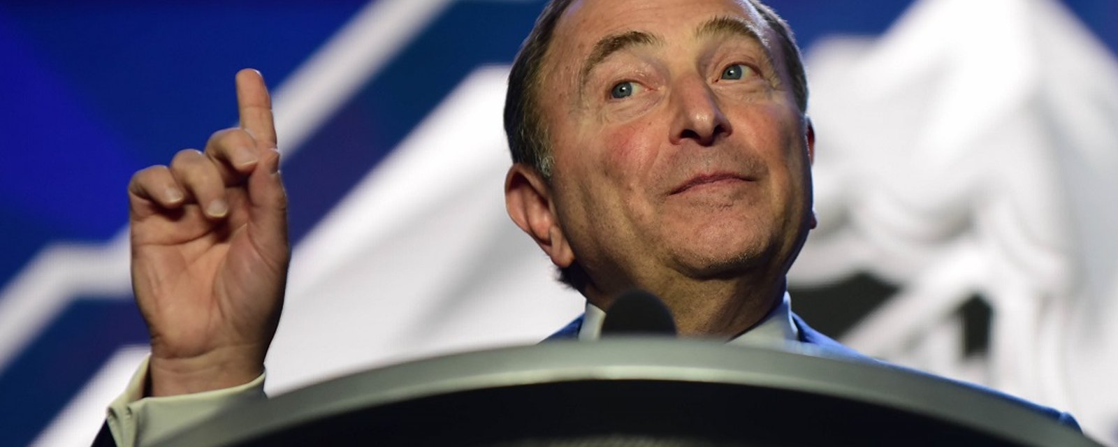 Allan Walsh absolutely demolishes NHL commissioner Gary Bettman 