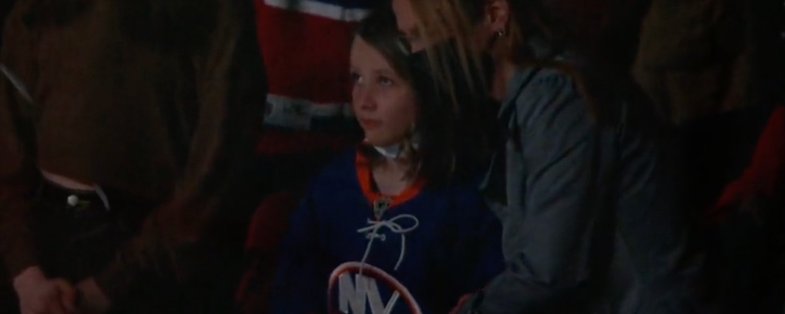 Mike Bossy’s family at Bell Centre for emotional tribute prior to Habs-Isles game