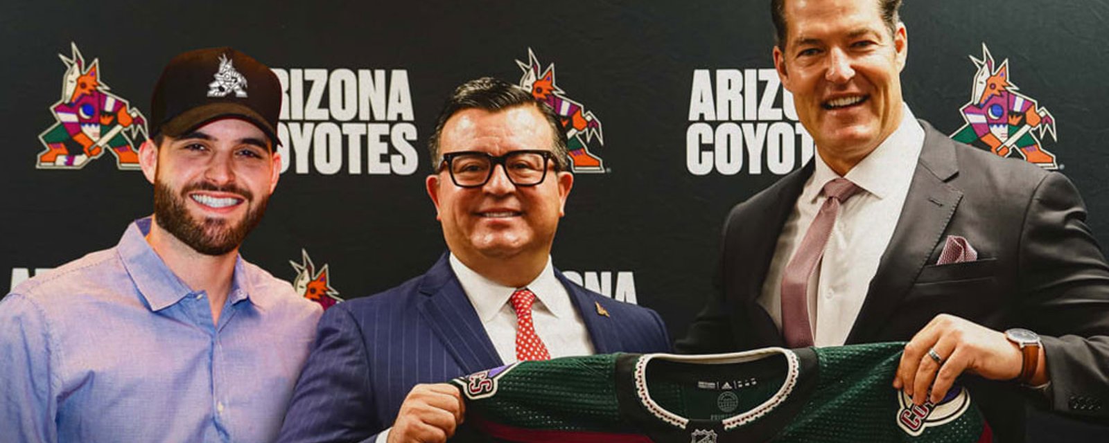 Coyotes owner finally gives up on his team