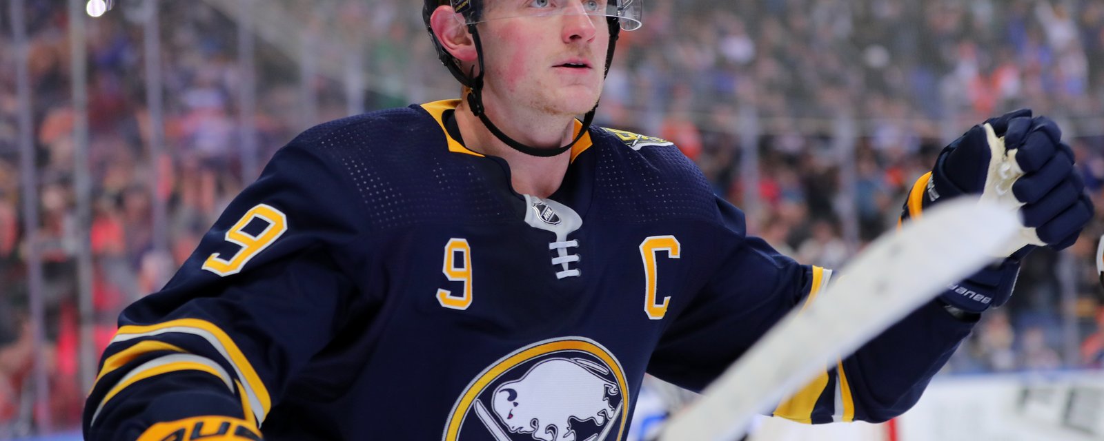 Jack Eichel meets with the Sabres’ camp!