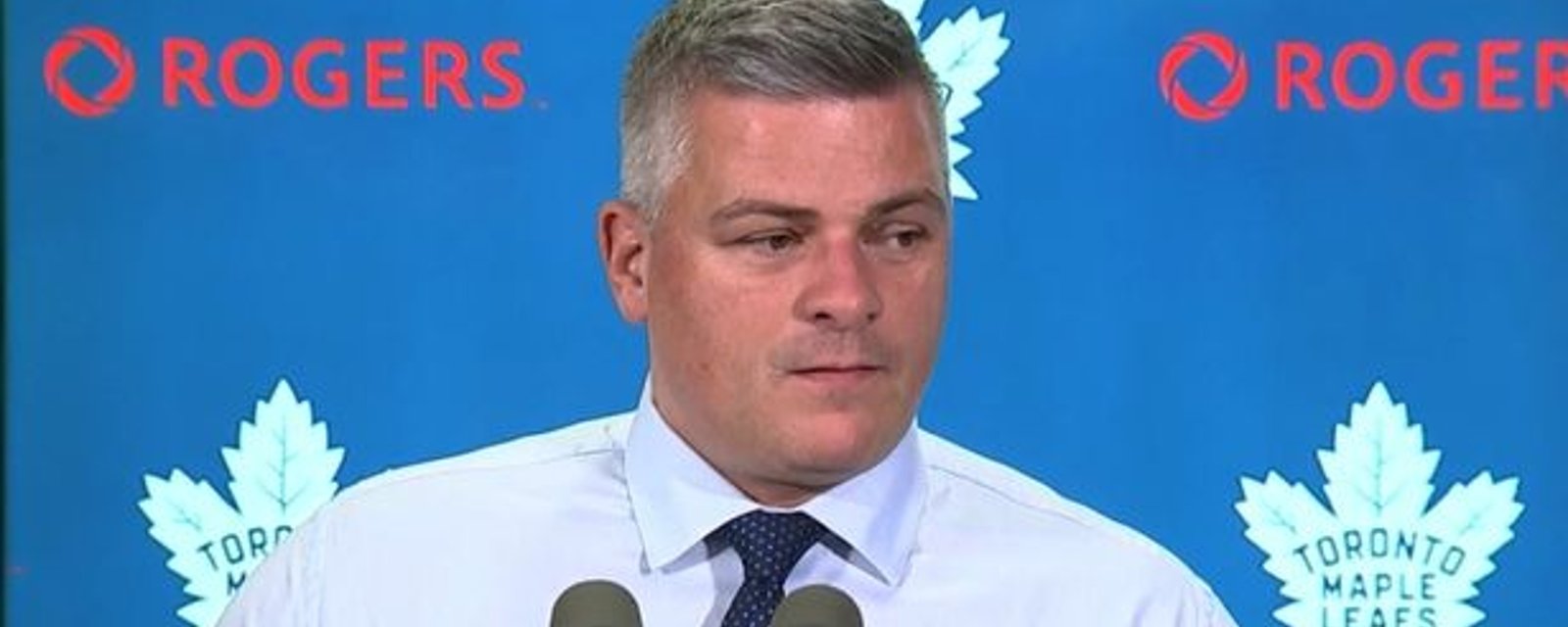 Sheldon Keefe meets with his players to explain his offensive postgame comments