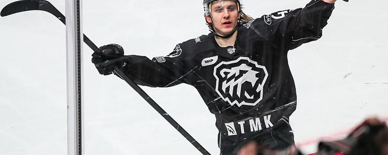 Flyers sign best KHL free agent forward available! 