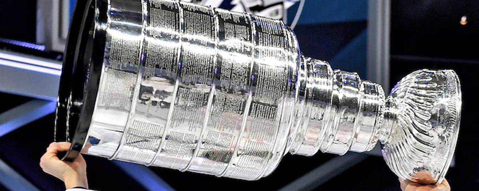 Insider Pierre LeBrun claims Stanley Cup champion would waive no-trade clause for Maple Leafs