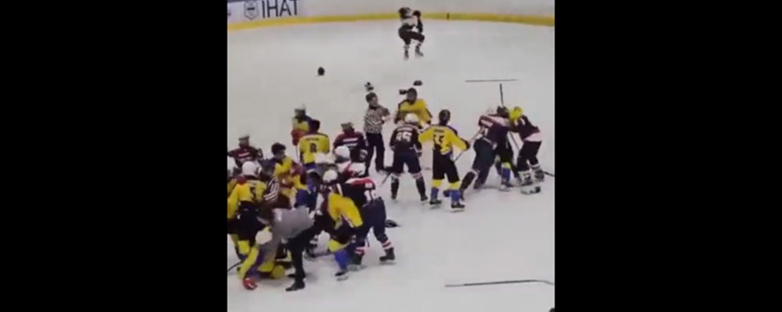 Teenager goes viral after fighting himself in bench clearing brawl
