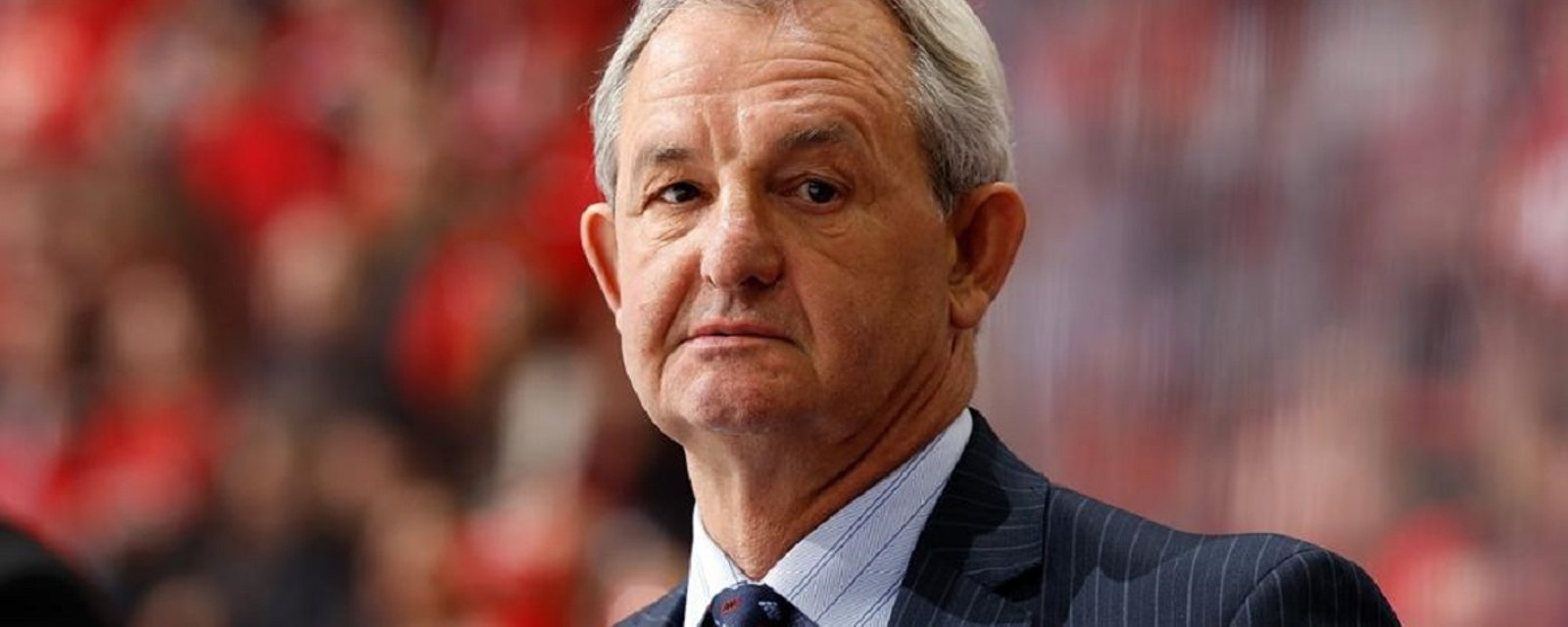 Darryl Sutter signs a new contract.