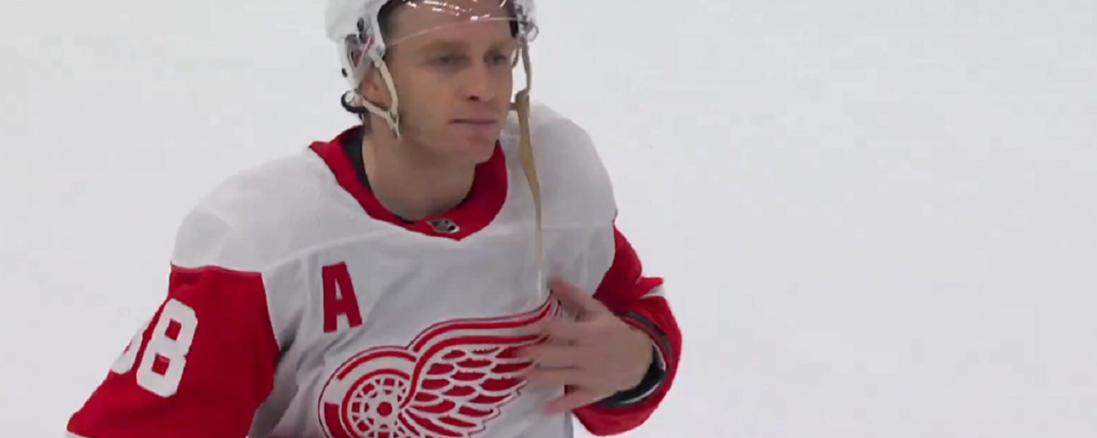 Patrick Kane has message for fans in Chicago after big win.