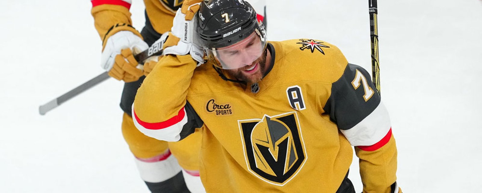 Vegas defenseman Pietrangelo ties it late in the 3rd period