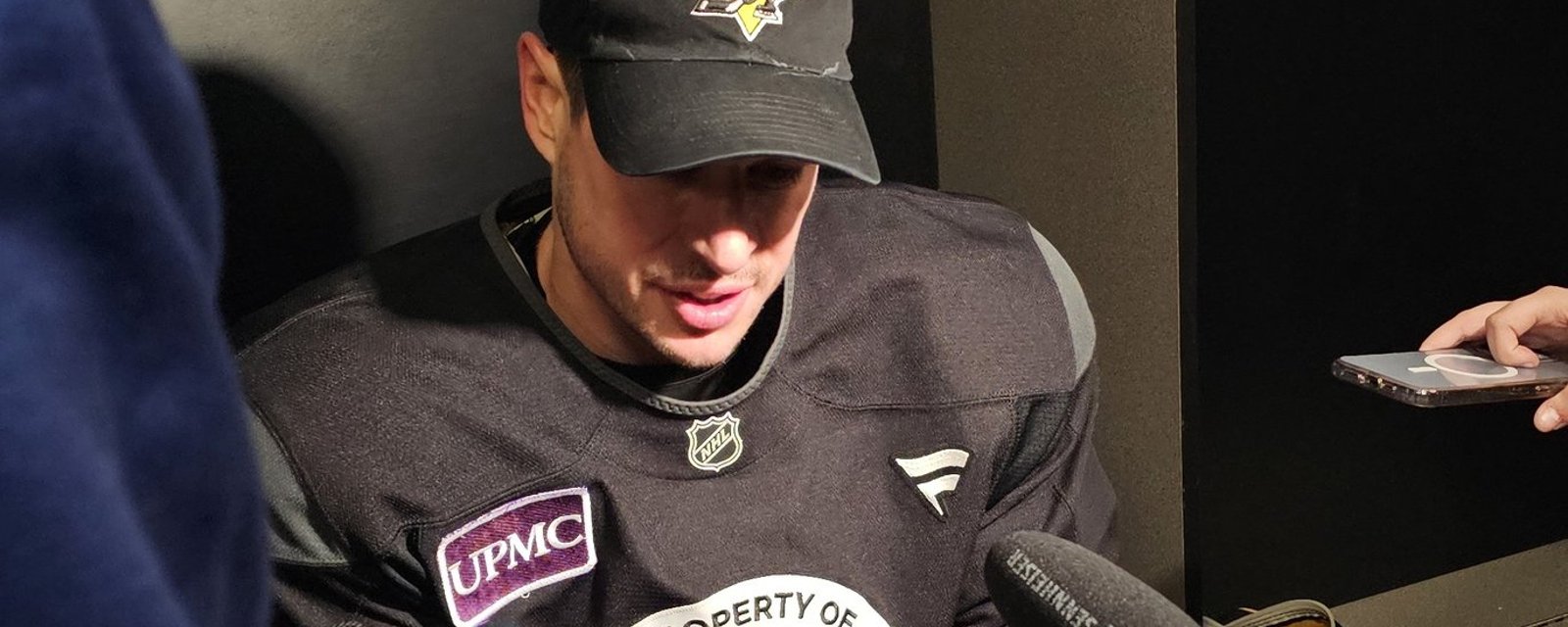 Sidney Crosby trade rumours reach a whole new level in game vs. Colorado