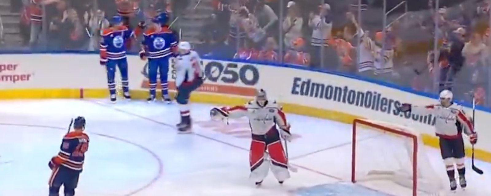 Caps goalie Logan Thompson addresses the guy who threw nachos during Corey Perry’s goal!