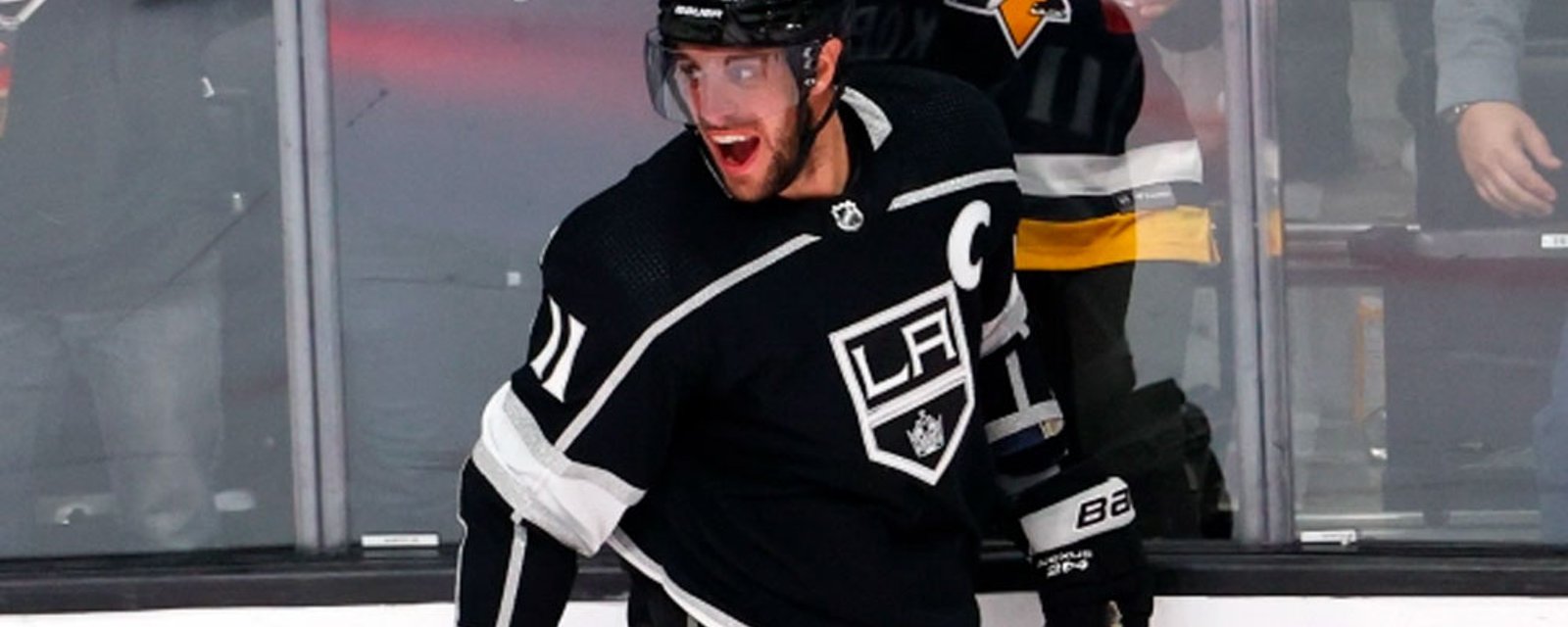 Kopitar signs a monster contract extension with the Kings