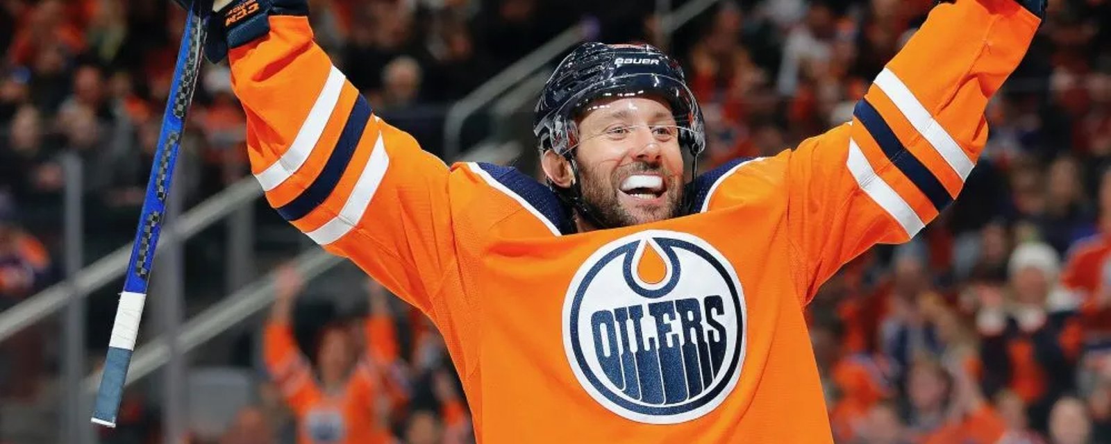 Free agent Sam Gagner signs new contract!