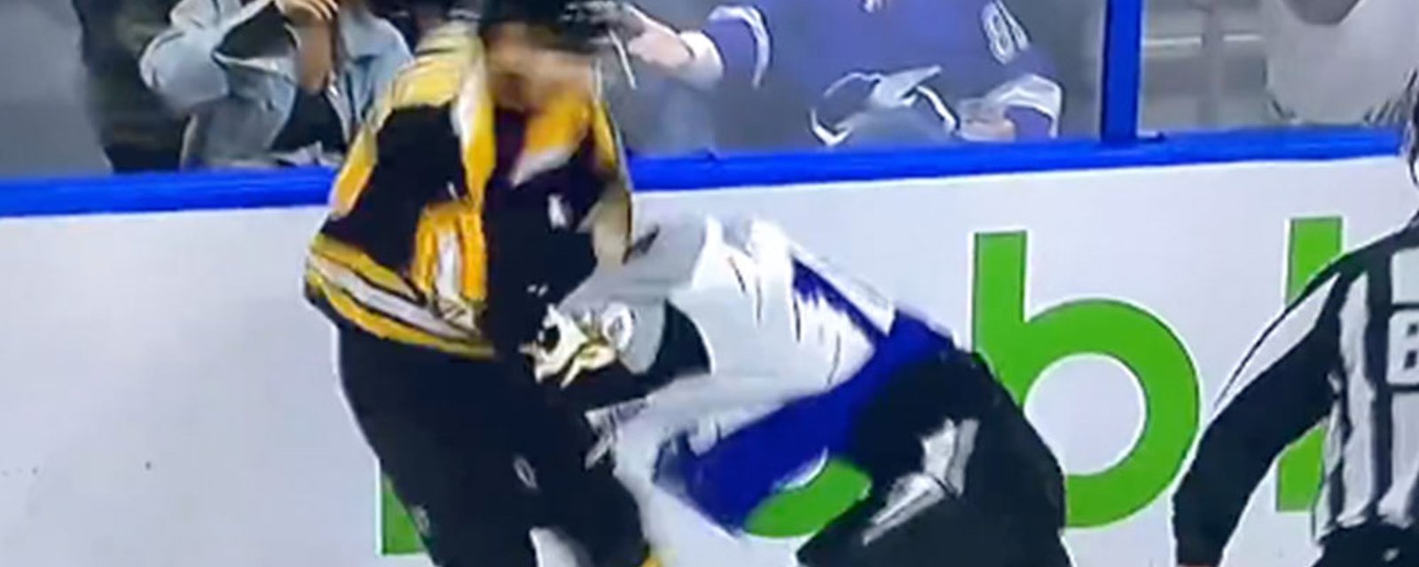 Connor Clifton absolutely wrecks Corey Perry in spirited scrap