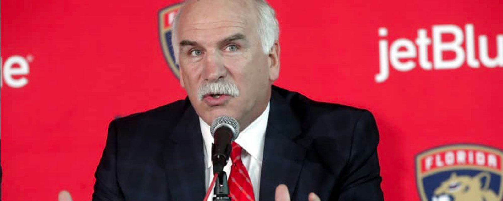 Quenneville dodges the media after win over Bruins