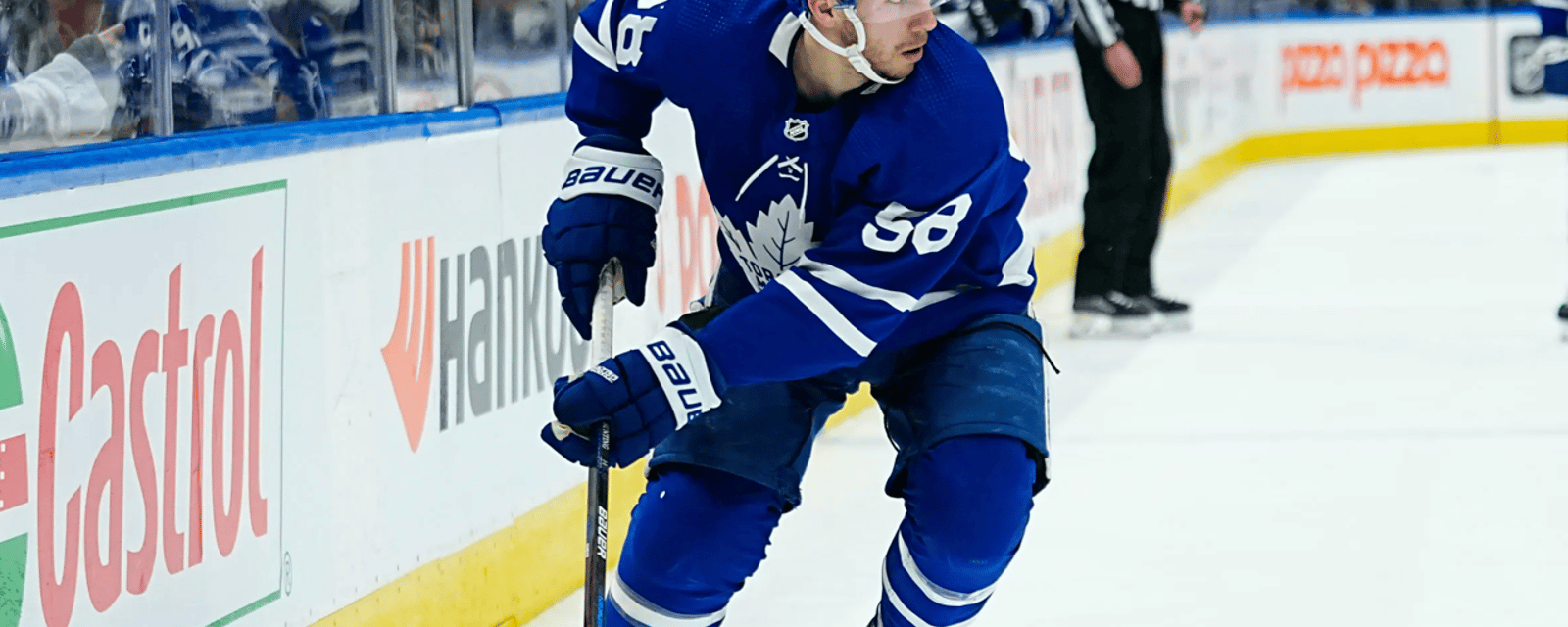 Report: Maple Leafs considering massive deal for Michael Bunting 