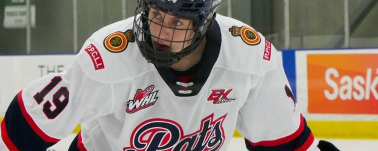 15-year-old Canadian hockey prodigy arises as next Sidney Crosby in the NHL!