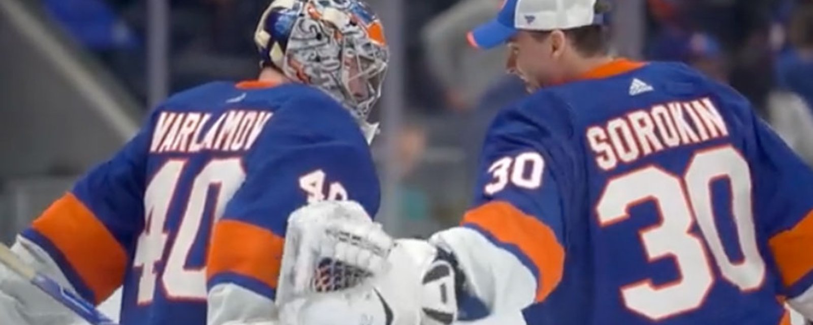 Islanders make a bizarre move in goal