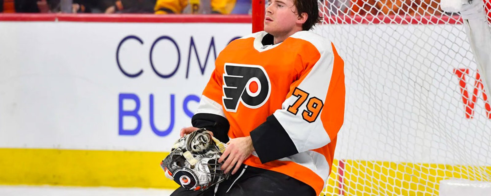 Report: Carter Hart out for longer than expected