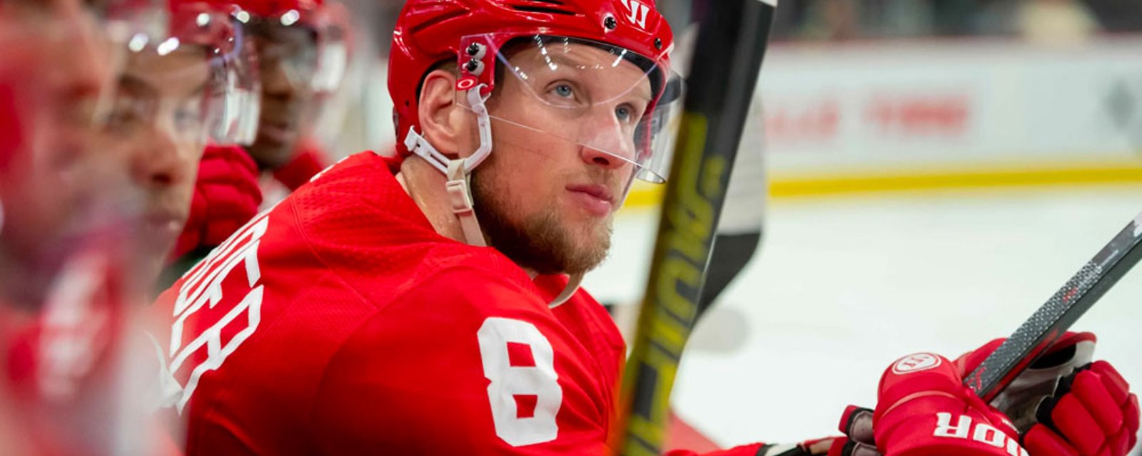 Long-time Red Wings forward Justin Abdelkader signs a pro-rated contract