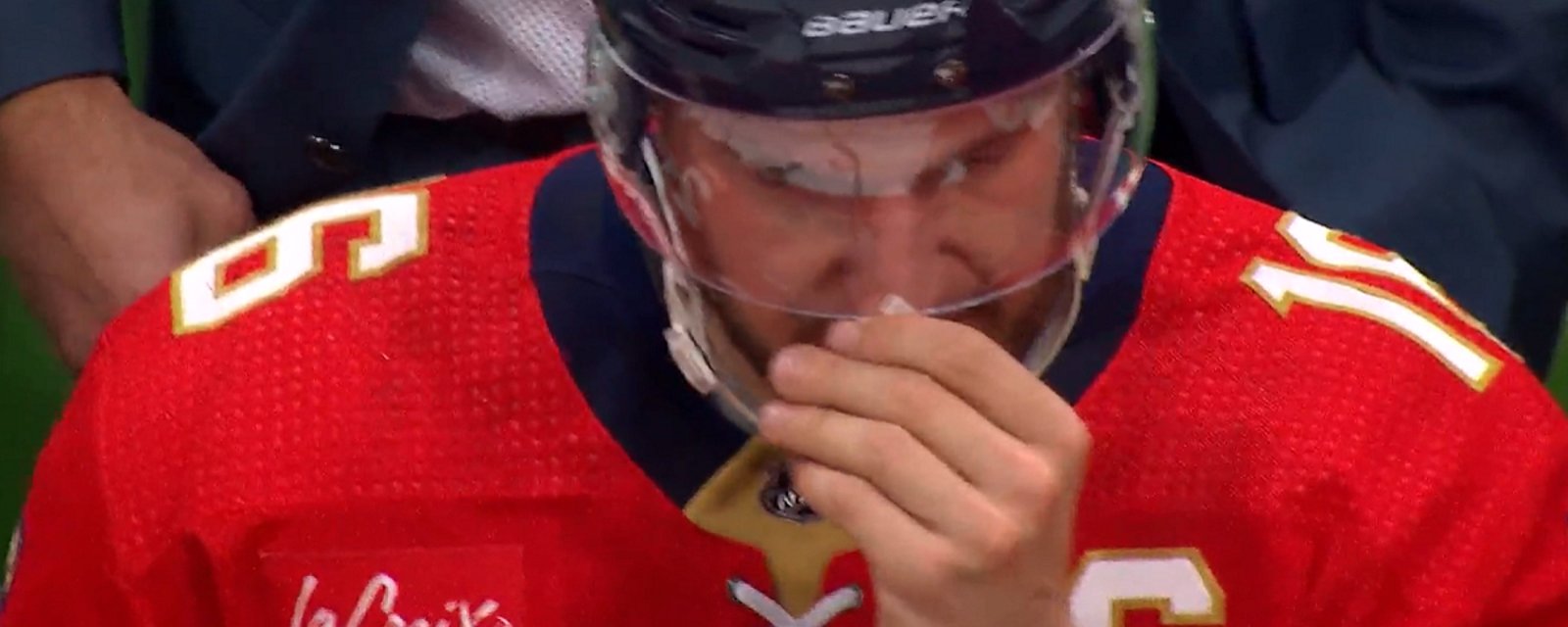 Cameras catch Barkov going crazy with the smelling salts.