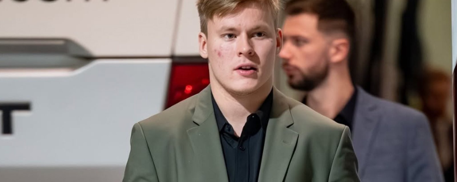 Update on Matvei Michkov’s crazy car crash : extortion allegations surface!