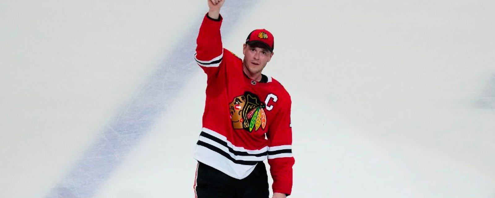 Jonathan Toews announces he will not play in 2023-24