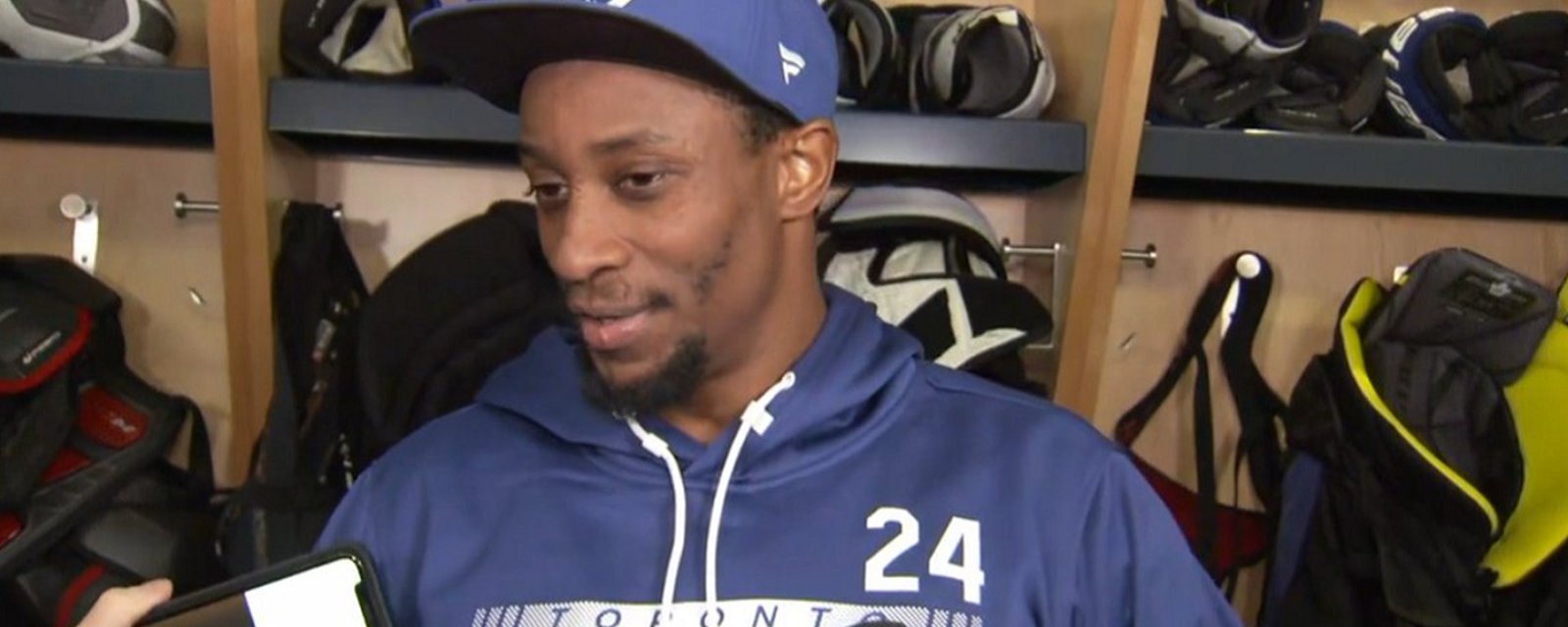 Bitter, Wayne Simmonds takes a shot at the Maple Leafs.