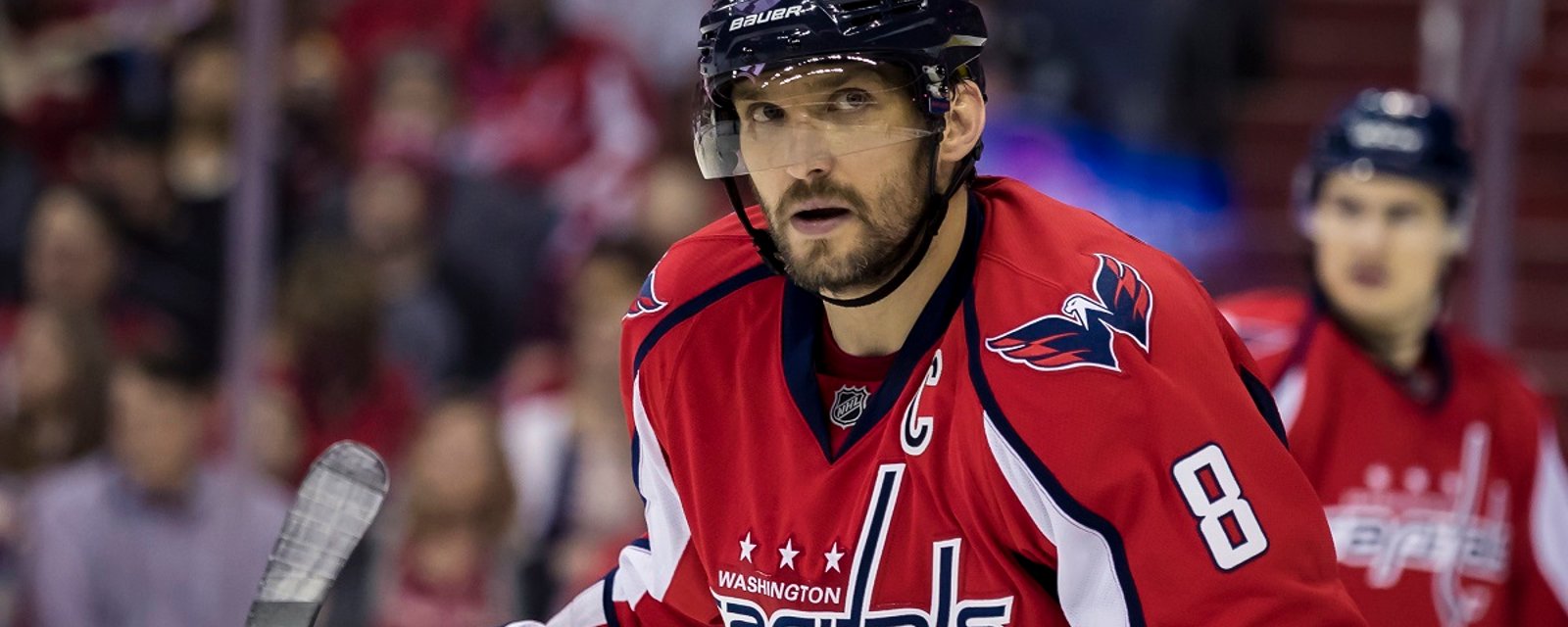 How Alex Ovechkin celebrated goal #802 and passing Gordie Howe.