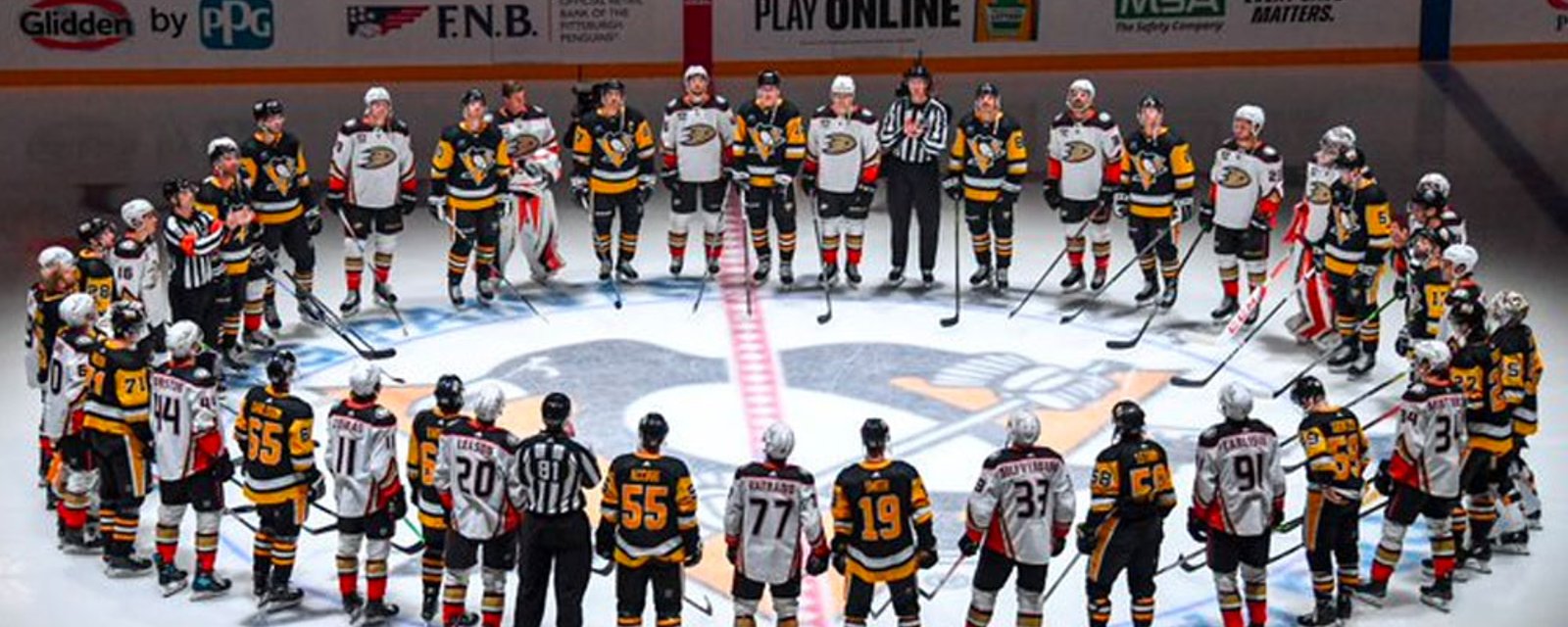 Penguins pay special tribute to Adam Johnson with a beautiful pre-game ceremony