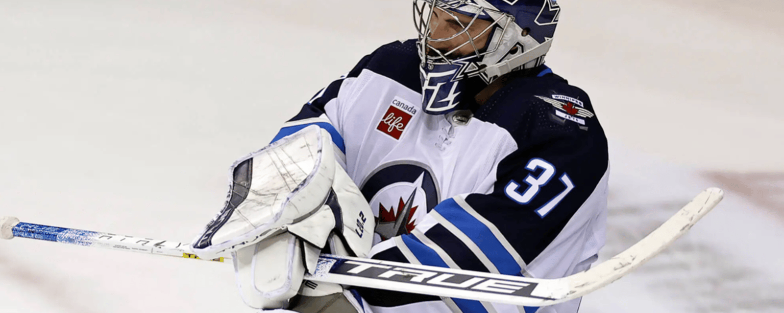 Stunning turn in the Connor Hellebuyck saga