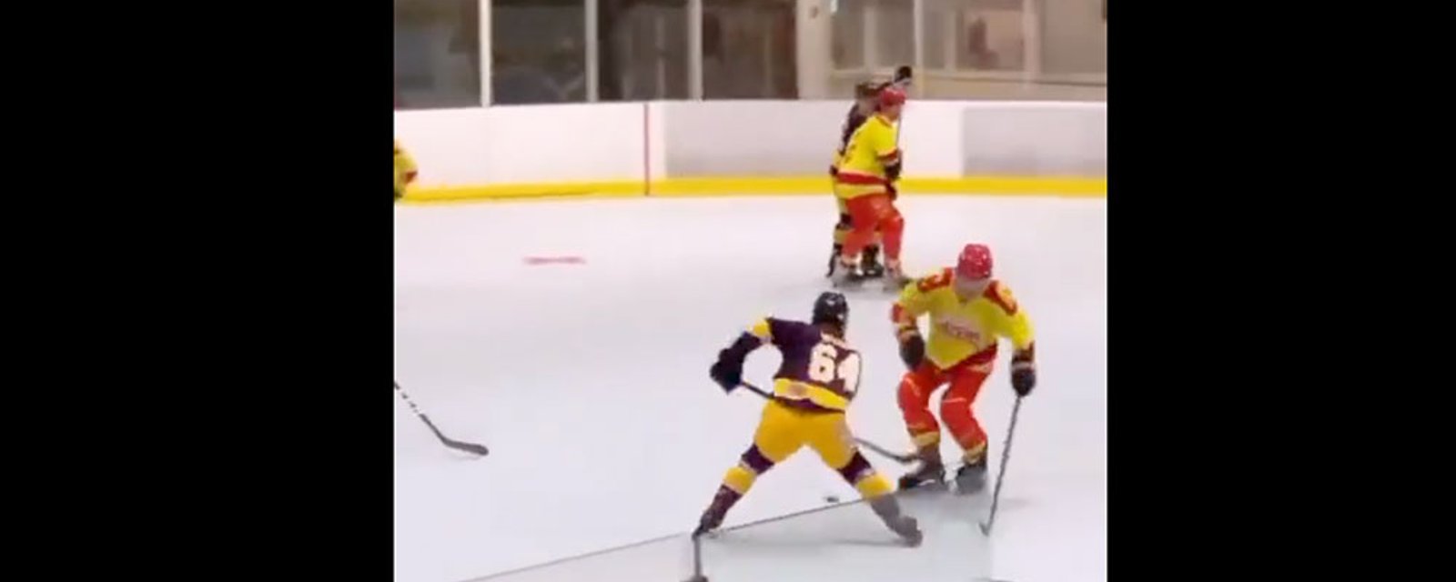 Connor Bedard terrorizes opponents in summer roller hockey league