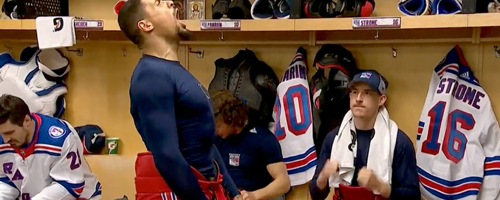 MUST SEE: Forward Ryan Reaves SCREAMS Rangers' starting lineup! 