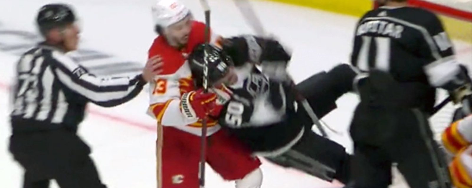 Johnny Gaudreau pulls off UFC-style chokehold on Kings defensemen Durzi