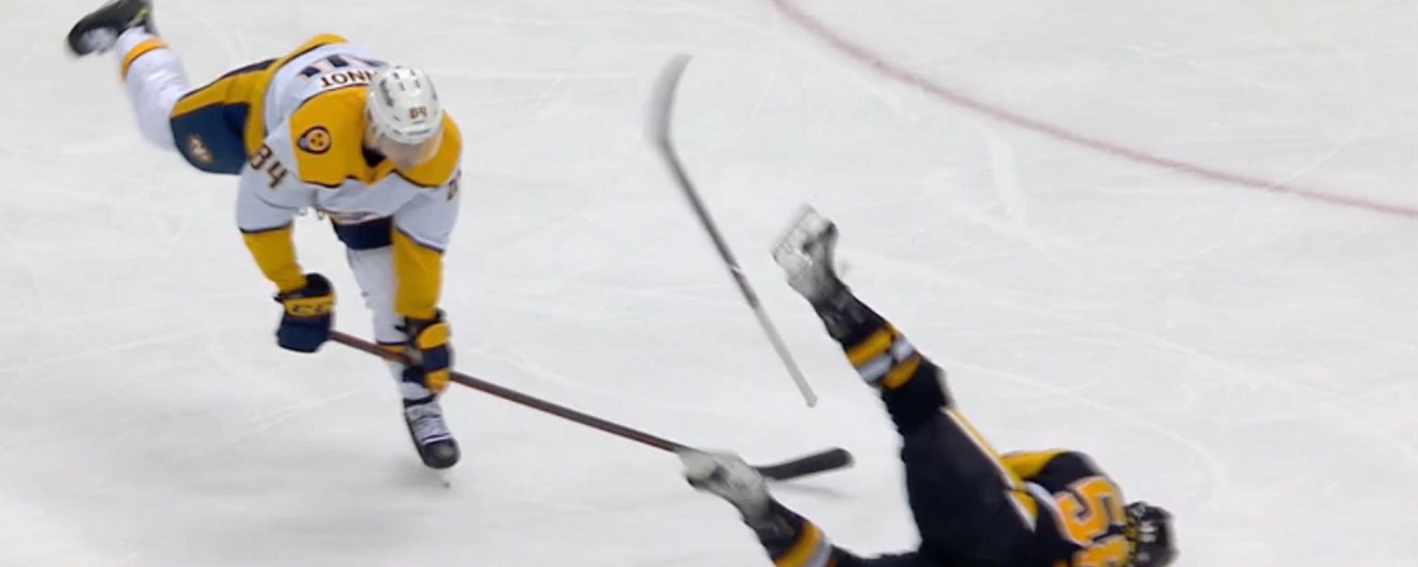 Tanner Jeannot destroys Kris Letang with a monster hit.