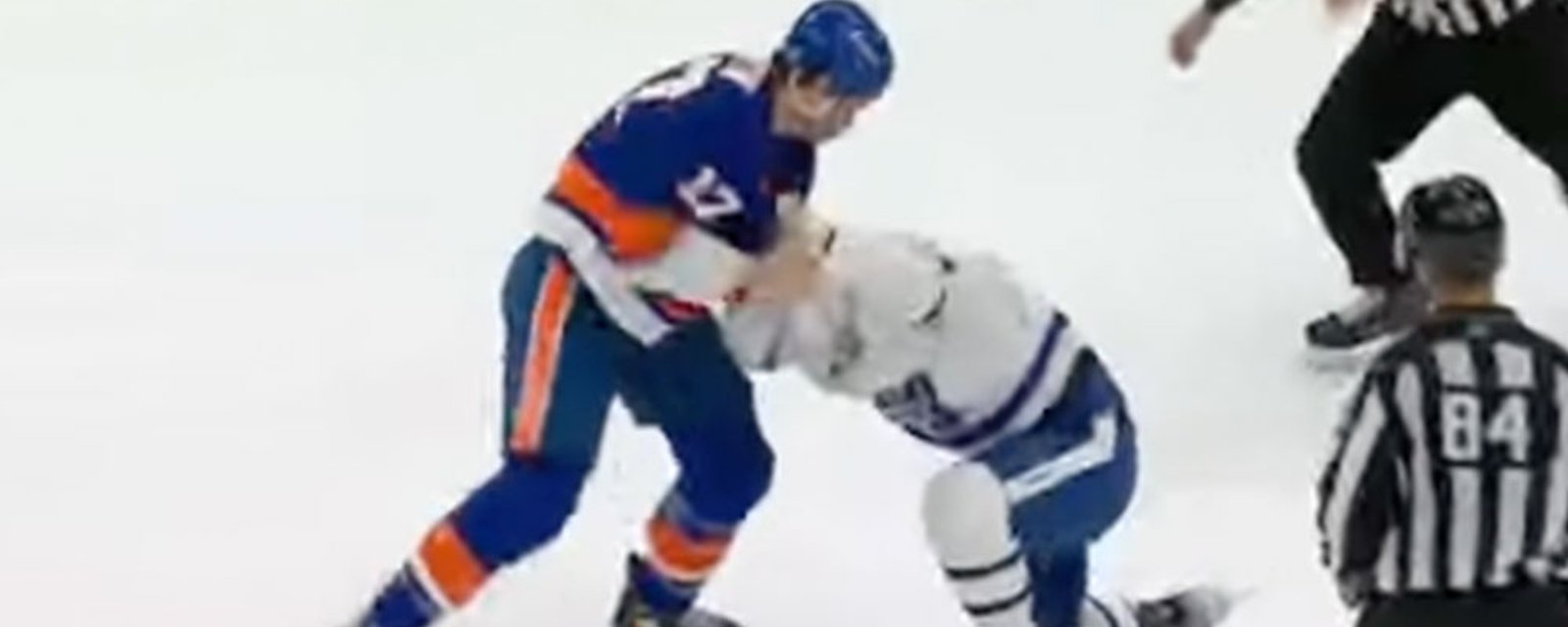 Matt Martin pummels Noel Acciari, then pulls up and shows mercy