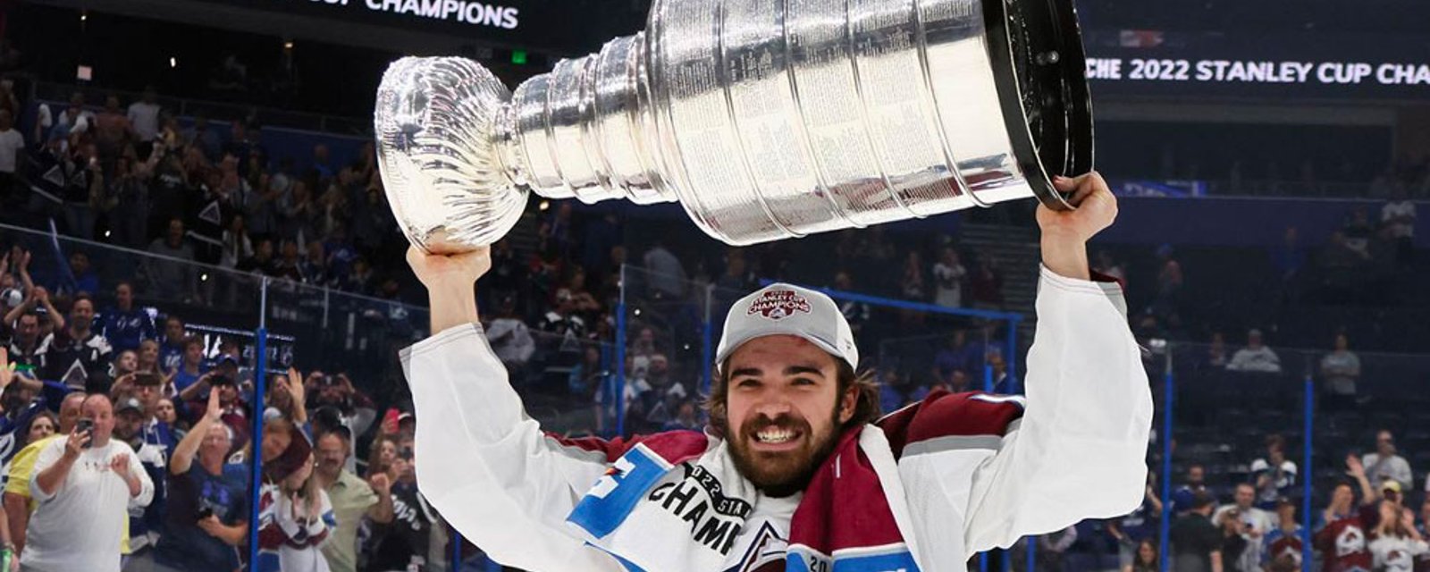 Trade Alert: Canadiens acquire Alex Newhook from Avalanche