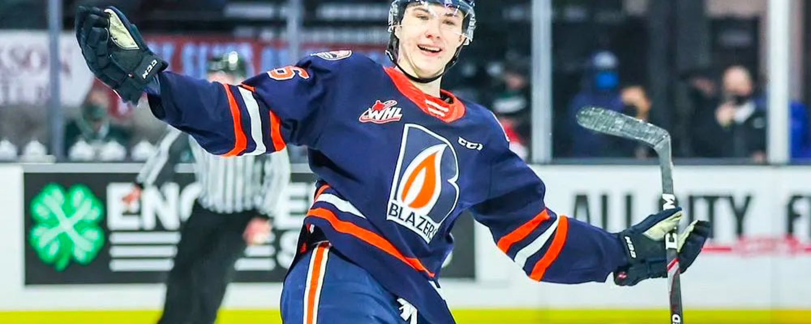 Leafs sign 18 year old forward Minten