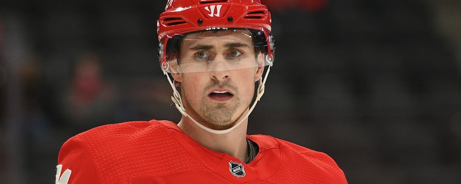 Larkin not having fun in another losing season for the Red Wings.