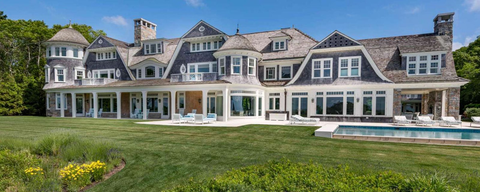 Vous aimez l’architecture de style Cape Cod?