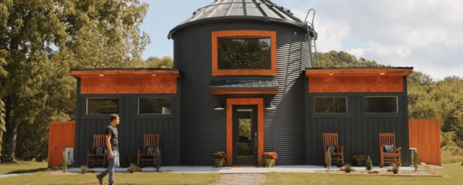 Cet ancien silo à grains a été transformé en magnifique petite maison