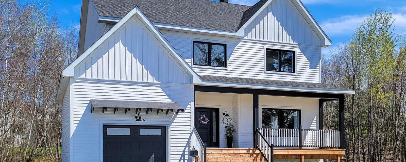 Que du beau! Succombez aux charmes de ce cottage mariant style champêtre et élégance contemporaine