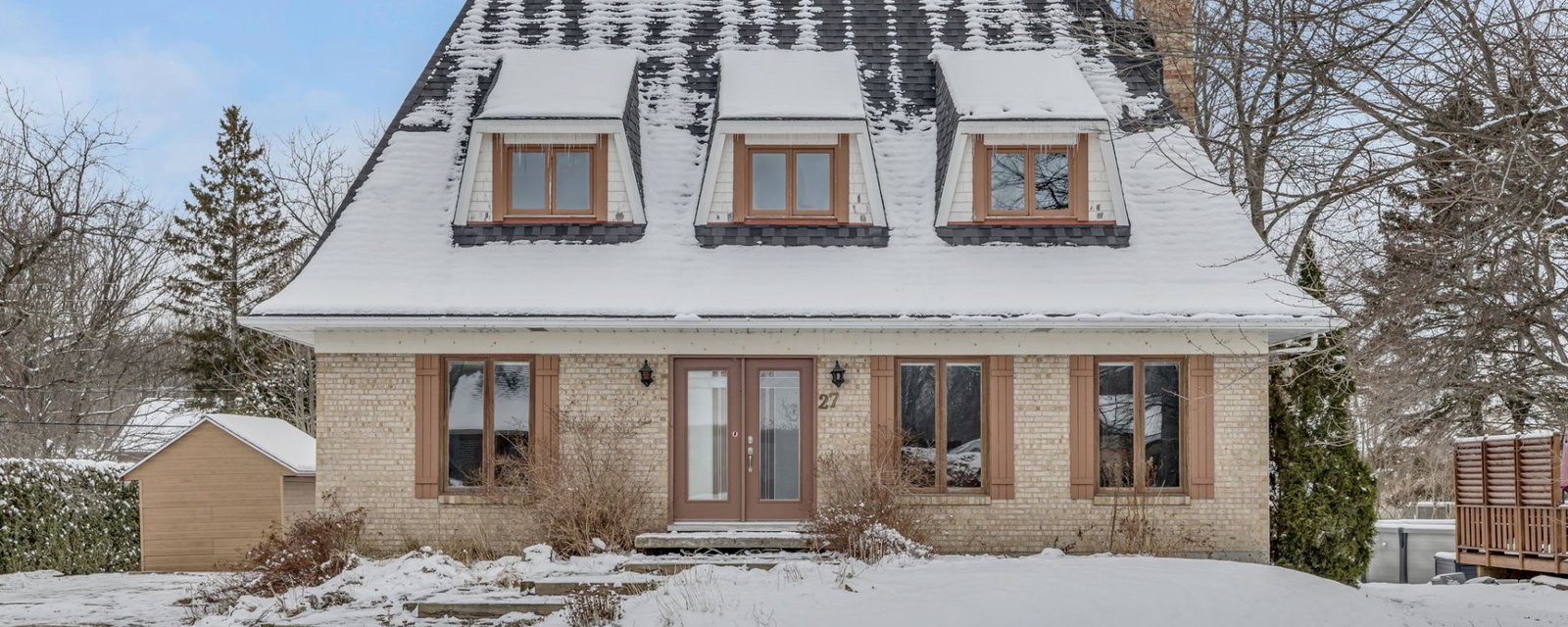 Charmante maison de 5 chambres à vendre pour 299 000 $ 