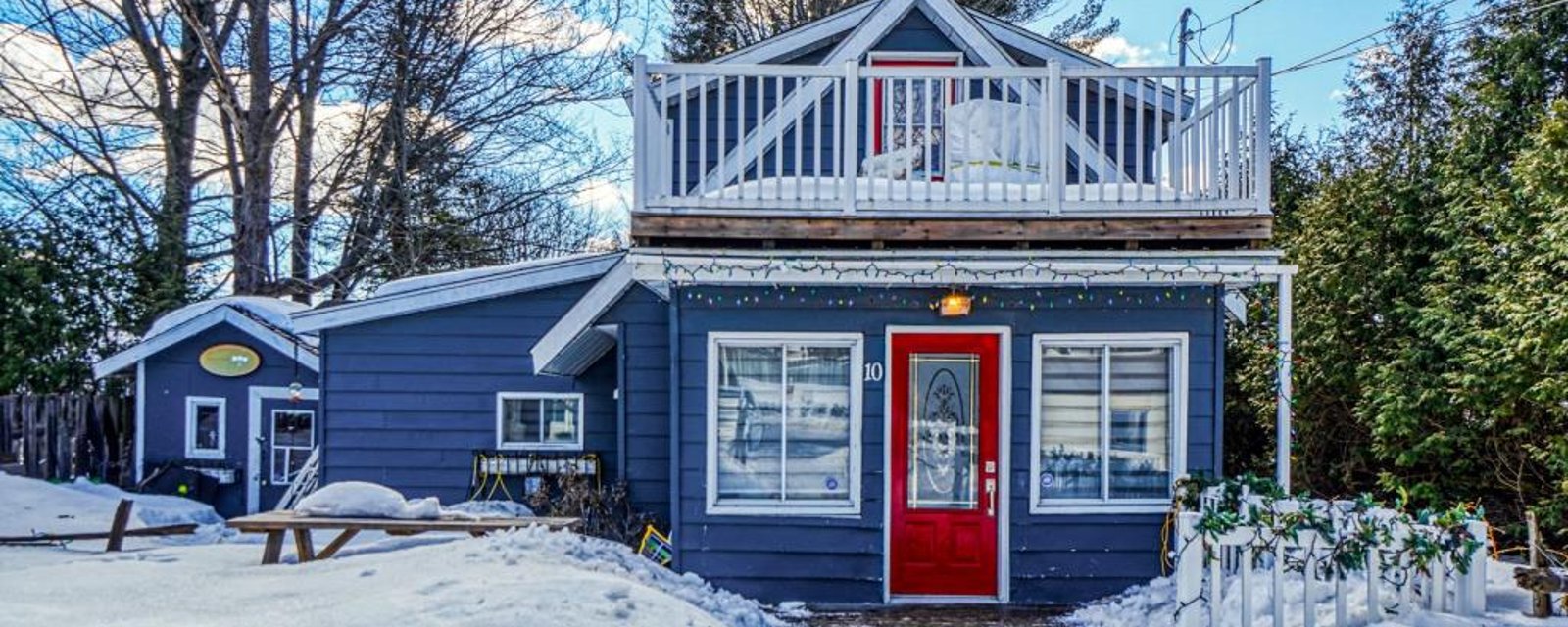 Idéale comme 1ère acquisition à 185 000$! Sympathique maison de 2 chambres à moins de 50 mins de Montréal