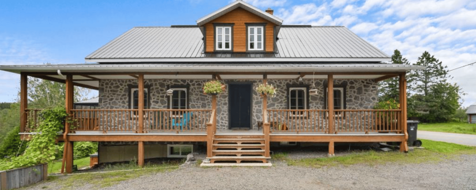 Belle d'autrefois de 5 chambres, rénovée sur le bord d'un lac 