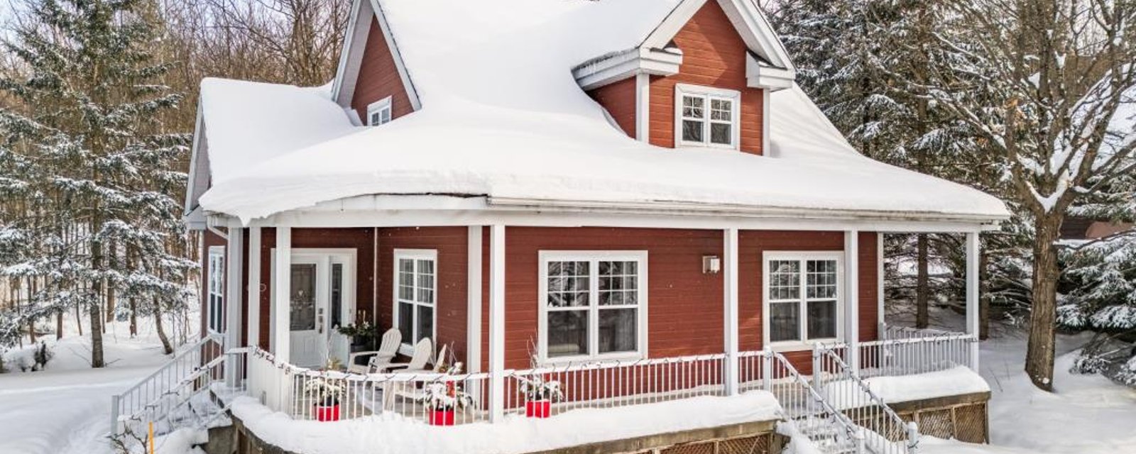 Chaleureux cottage situé dans un décor idyllique au cœur des Cantons-de-l’Est