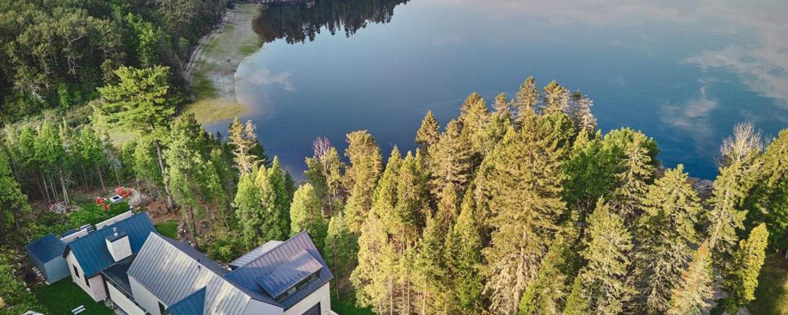 La propriété la plus spectaculaire du Saguenay est présentement à vendre