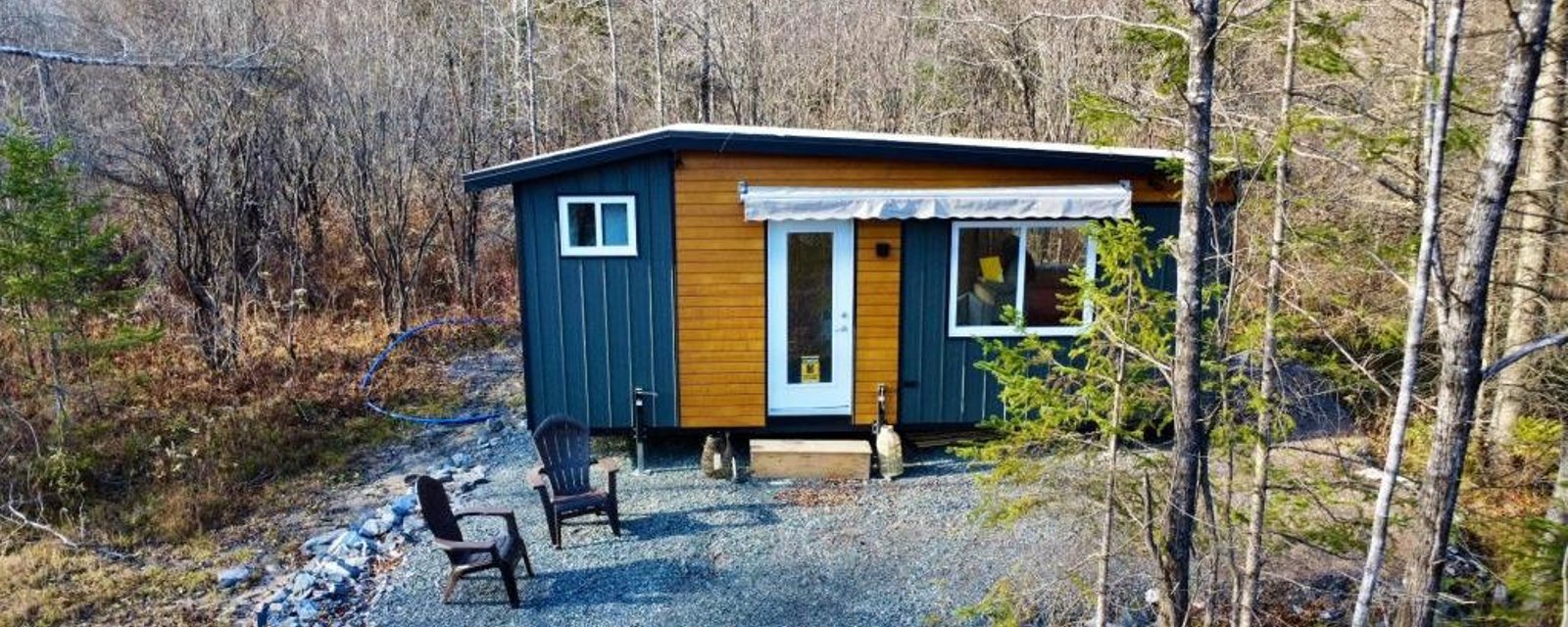 Charmante mini maison flambant neuve à vendre pour 98 000 $